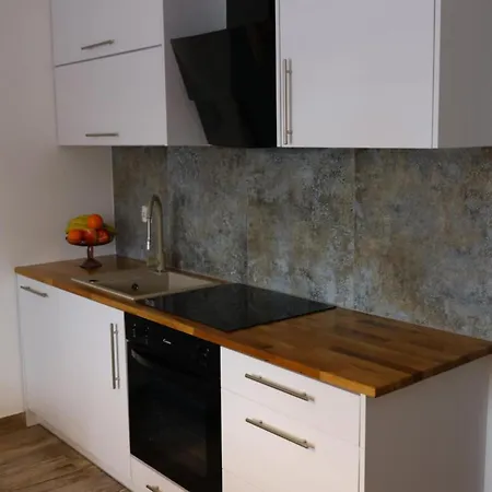 Kominkowy Zakatek Apartment Pyzowka
